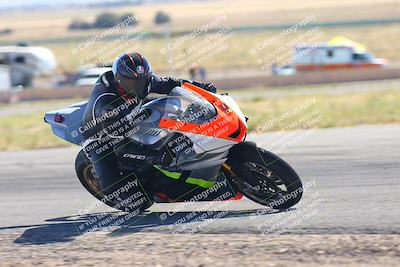 media/Oct-14-2023-TrackXperience (Sat) [[0517685739]]/Level 3/session 5 turn 12/